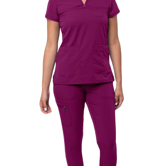 Scrub Set - Picture 3 of 4